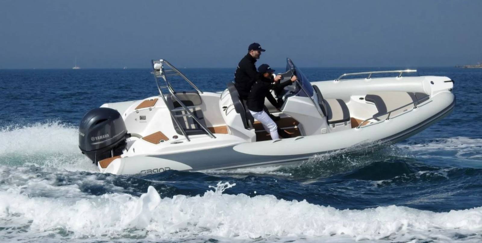 entretien moteur bateau à La Londe