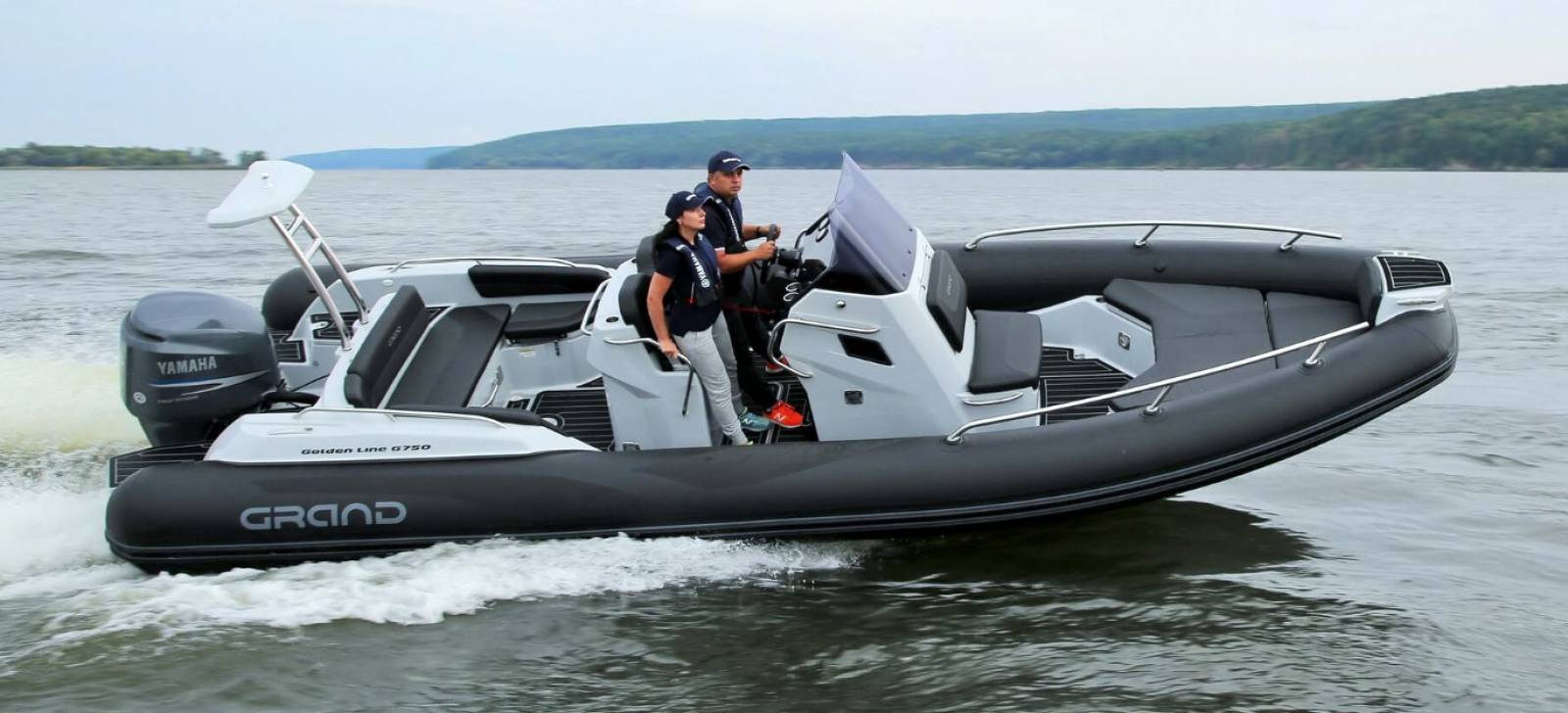 Bateau neuf 6.00m Marseille toulon