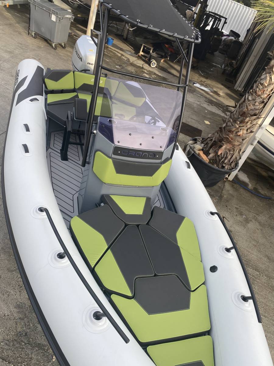 Semi Rigide Hypalon Orca