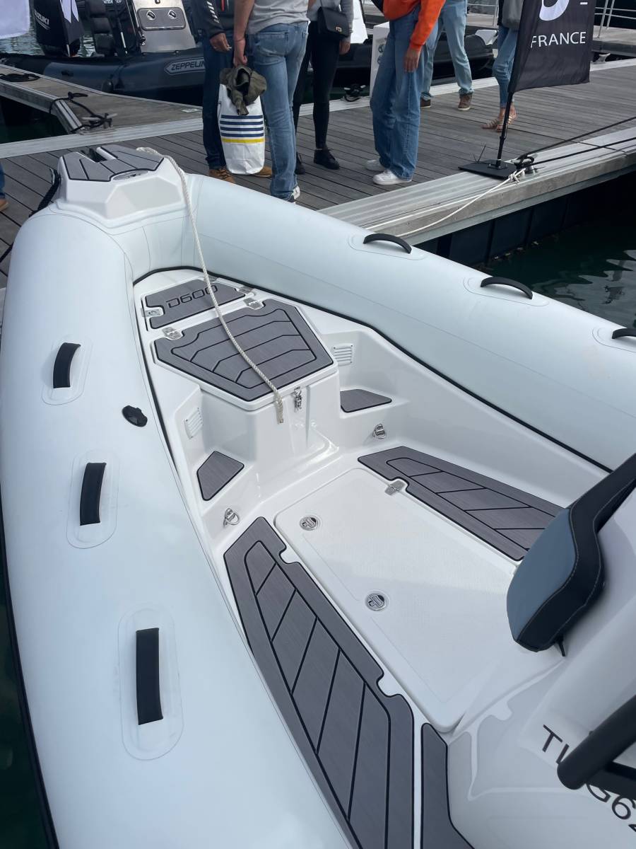 Vente bateau semi rigide occasion GRAND Drive Line D600 Activ 