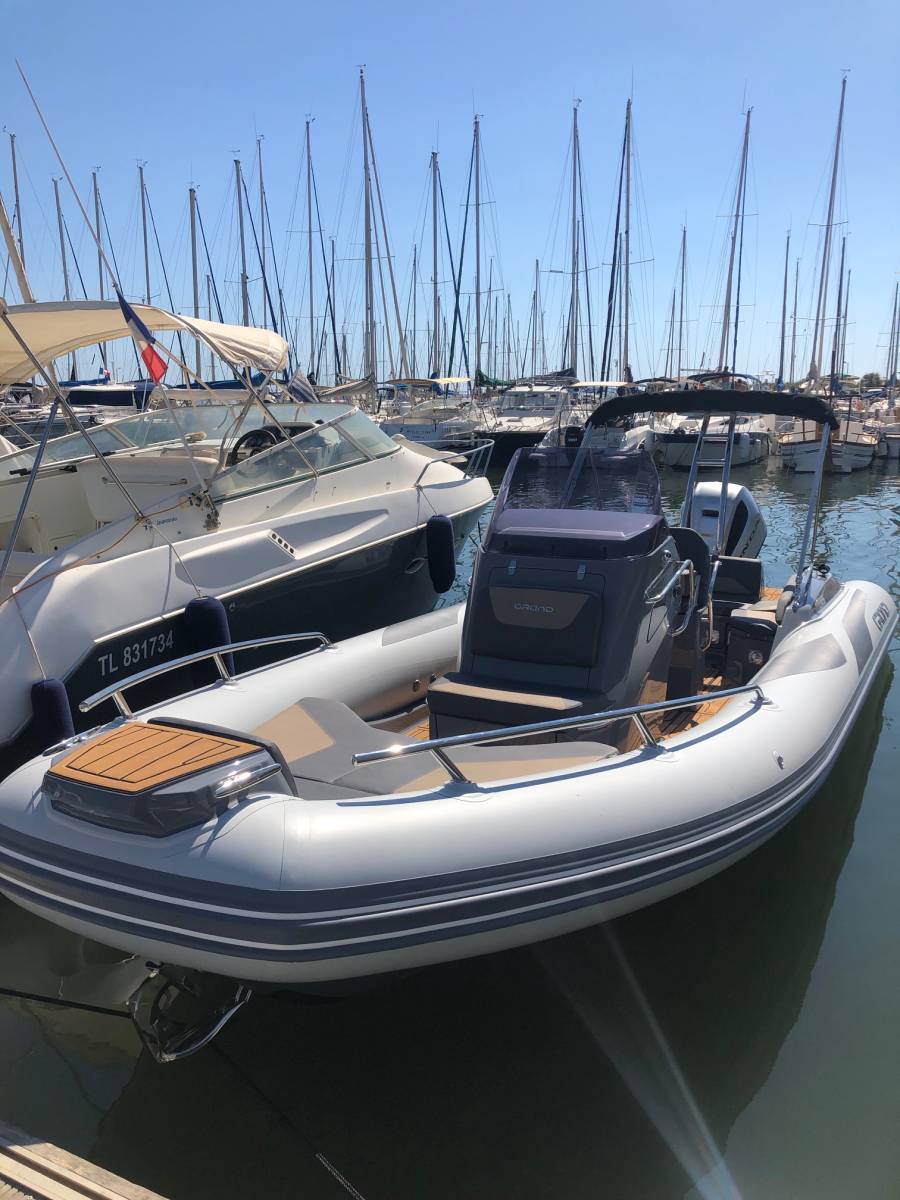bateau occasion à l'île de Ré prés de la Rochelle