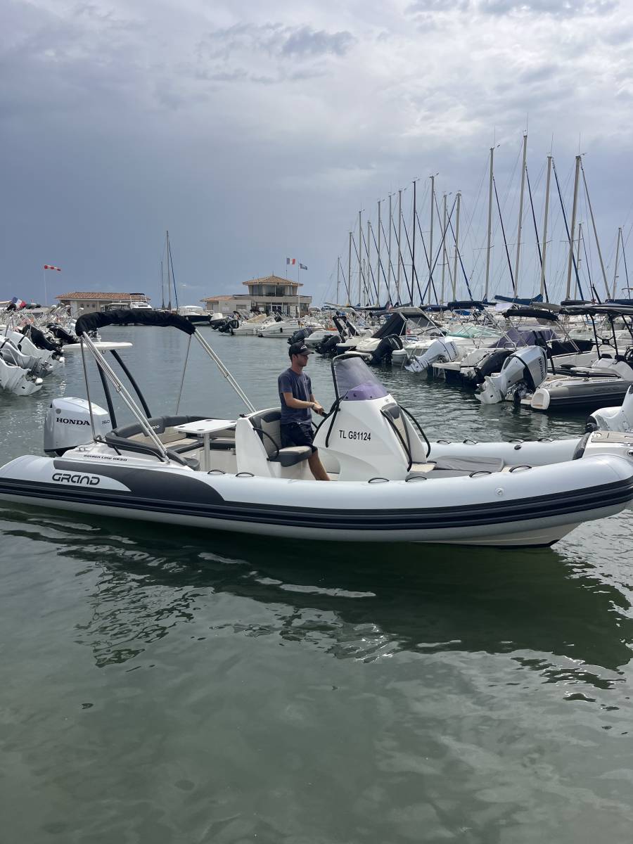Revendeur semi rigide Grand Boats en Corse, prés d'Ajaccio