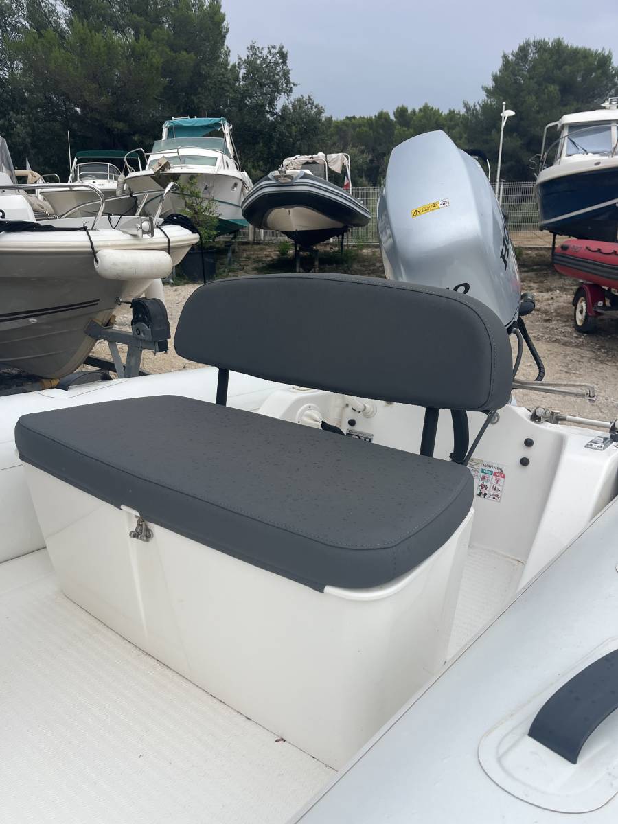 Vente semi rigide occasion Grand Silver Line S420 équipé d'un moteur Honda 50 Cv à La Londe les Maures