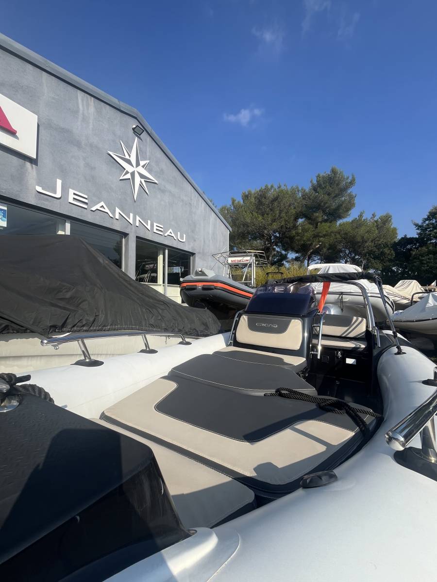 Bateau occasion à Dives sur Mer à côté de Ouistreham