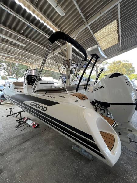 vente bateau  SEMI-RIGIDE GOLDEN LINE G650 BLANC 